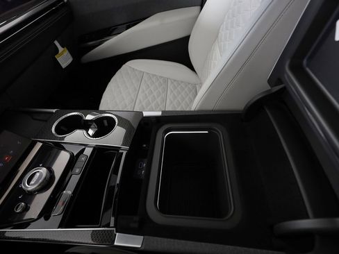 Used 2025 Cadillac Escalade V w/ LPO, ONYX Package image 42