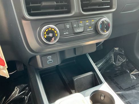 Certified 2023 Ford Maverick XLT w/ Equipment Group 300A Standard AWD/4WD image 23