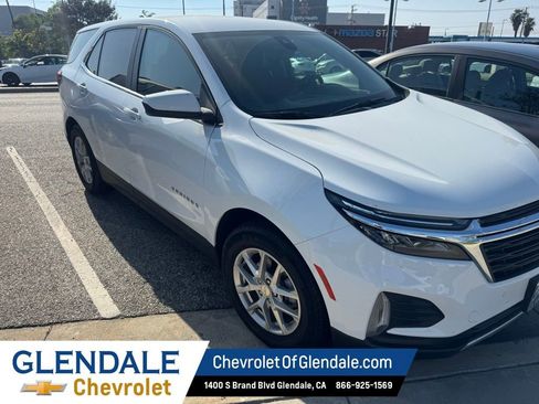 Used 2023 Chevrolet Equinox LT image 7