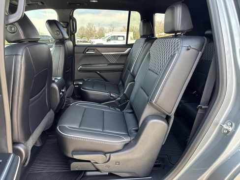 New 2026 GMC Acadia Denali w/ Super Cruise Package image 30