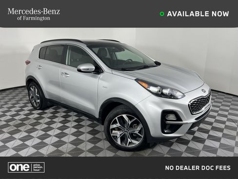 Used 2022 Kia Sportage EX AWD/4WD image 1