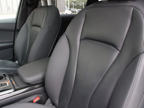 Used 2021 Audi Q7 2.0T Premium Plus w/ Premium Plus Package AWD/4WD image 7