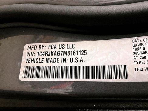 Used 2021 Jeep Grand Cherokee L Laredo w/ Luxury Tech Group I image 34