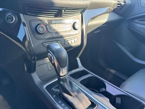 Used 2018 Ford Escape Titanium AWD/4WD image 21