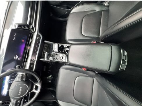 Used 2023 Kia Sportage SX FWD image 35