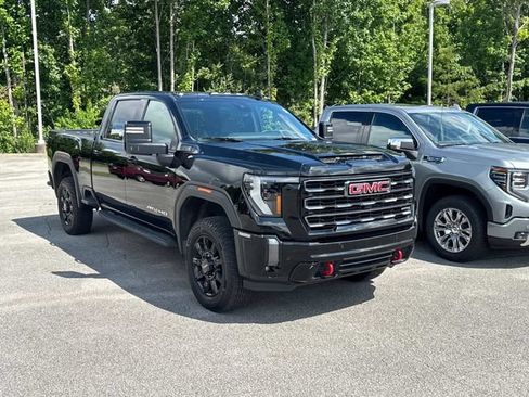 Certified 2024 GMC Sierra 2500 AT4 w/ AT4 Premium Plus Package AWD/4WD image 2