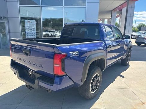 Used 2024 Toyota Tacoma TRD Off-Road AWD/4WD image 7