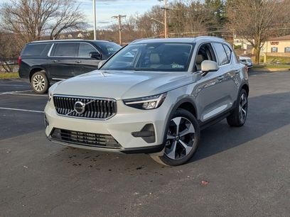 Used 2025 Volvo XC40 B5 Core w/ Protection Package Premier