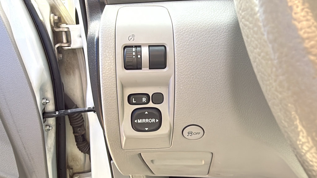 Used 2013 Subaru Forester 2.5X Premium AWD/4WD image 28