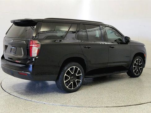 Used 2021 Chevrolet Tahoe RST w/ Luxury Package AWD/4WD image 7