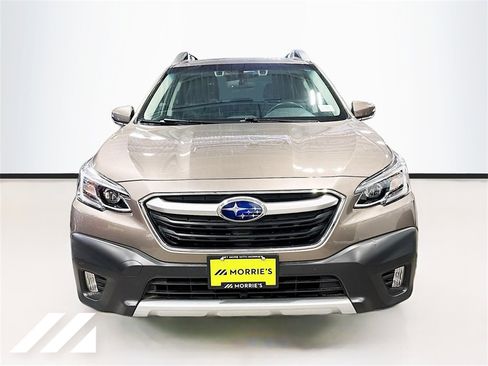Used 2022 Subaru Outback Limited image 2