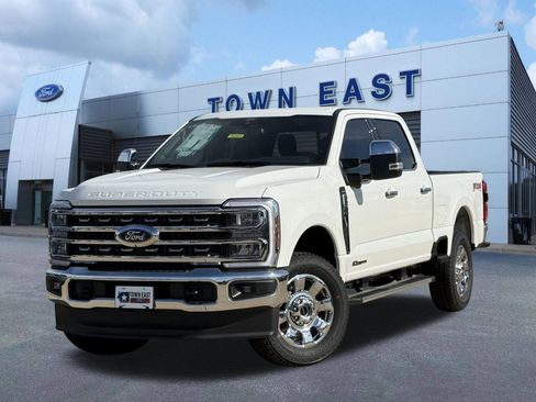 New 2026 Ford F250 Lariat w/ Chrome Package image 23
