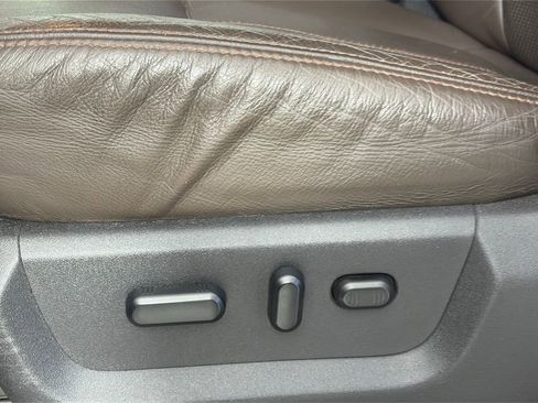 Used 2016 Ford F350 King Ranch w/ King Ranch Package image 26