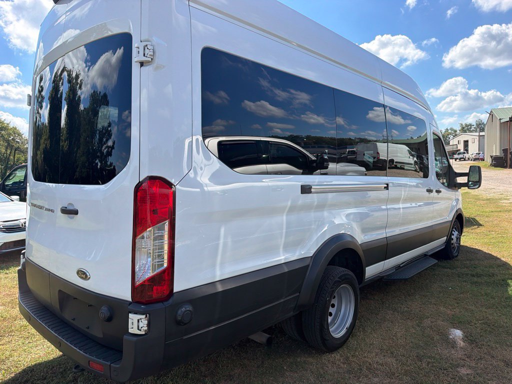 Used 2023 Ford Transit 350 148 High Roof Extended Wagon RWD image 3
