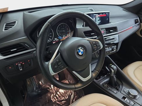 Used 2017 BMW X1 xDrive28i image 19