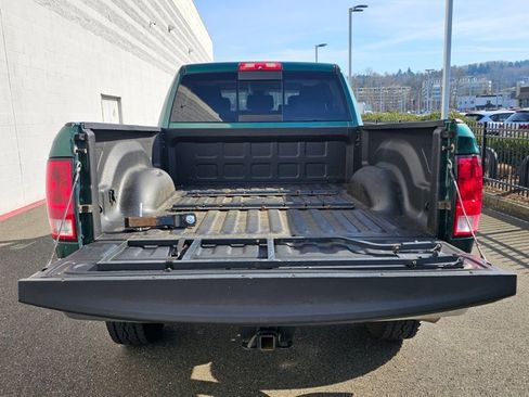 Used 2015 RAM 3500 SLT image 13