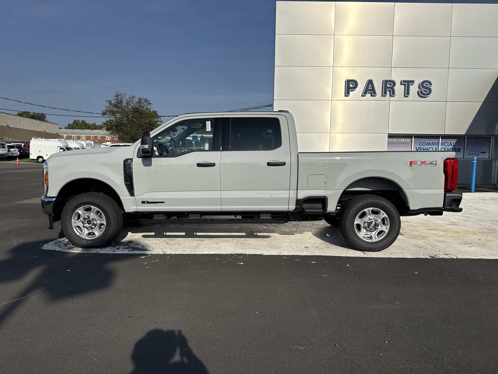 New 2026 Ford F250 XLT w/ FX4 Off-Road Package AWD/4WD image 6