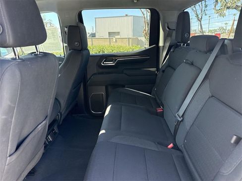 Used 2023 GMC Sierra 1500 Elevation image 23