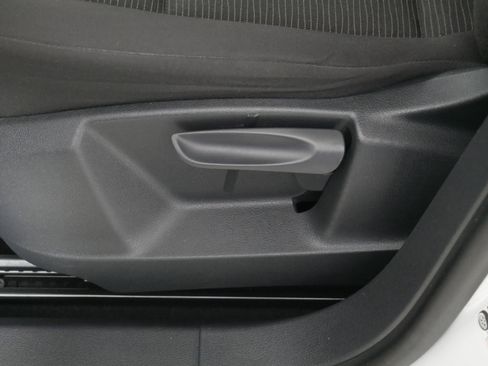 Used 2017 Volkswagen Tiguan Limited FWD image 20