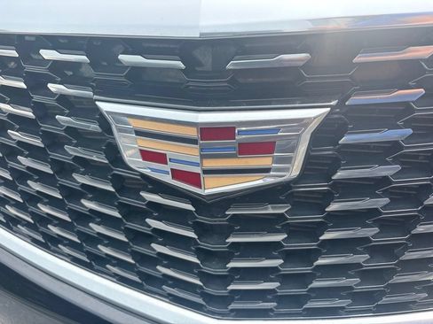 Used 2021 Cadillac XT5 Premium Luxury FWD image 25