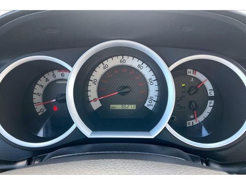 Used 2013 Toyota Tacoma 4x4 Double Cab w/ SR5 Pkg image 22