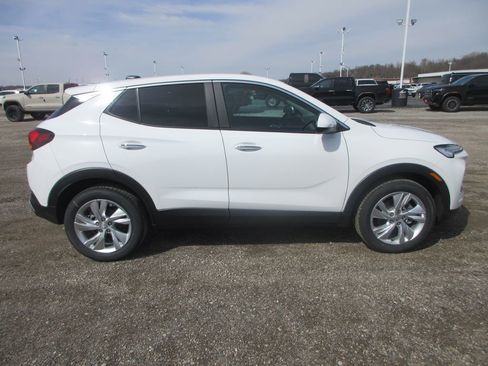 New 2026 Buick Encore GX Preferred image 3