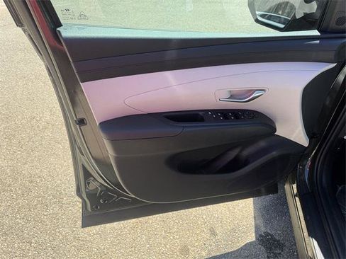 New 2025 Hyundai Tucson SEL image 10