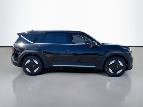 New 2026 Kia EV9 Light RWD image 8