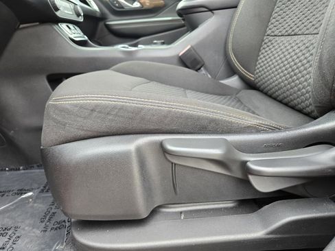 Used 2020 GMC Terrain SLE AWD/4WD image 25
