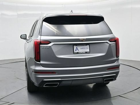Used 2023 Cadillac XT6 Premium Luxury FWD image 5