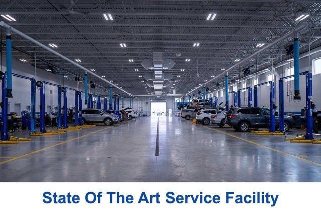 Used 2017 Cadillac ATS V w/ Luxury Package RWD image 33