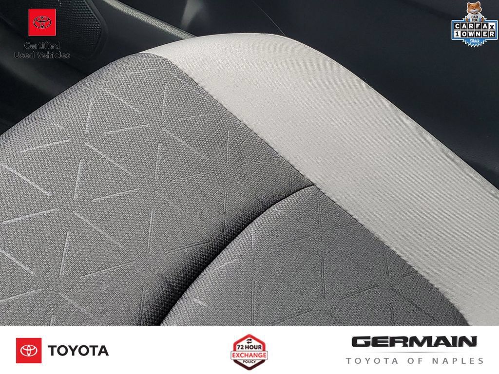 Certified 2025 Toyota RAV4 XLE AWD/4WD image 30