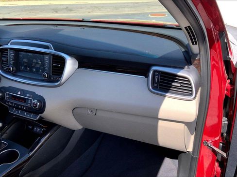 Used 2020 Kia Sorento EX AWD/4WD image 15