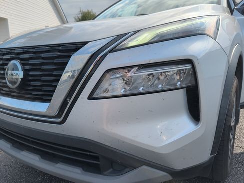 Used 2021 Nissan Rogue SV w/ Premium Package AWD/4WD image 30