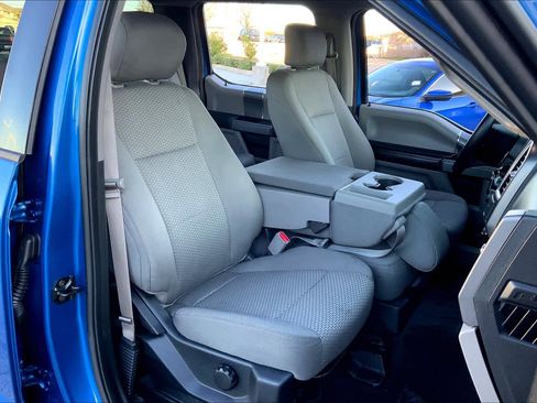 Used 2017 Ford F150 XLT w/ Equipment Group 301A Mid RWD image 9