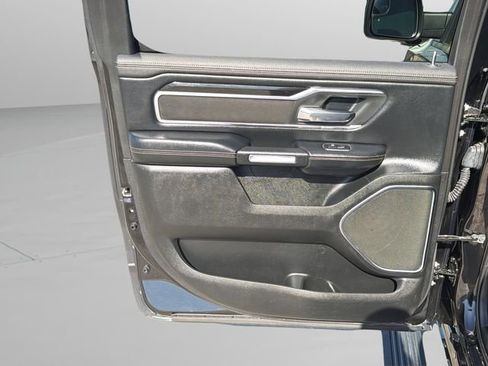 Used 2019 RAM 1500 Laramie image 15