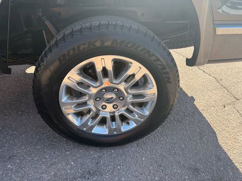 Used 2013 Ford F150 Platinum AWD/4WD image 10