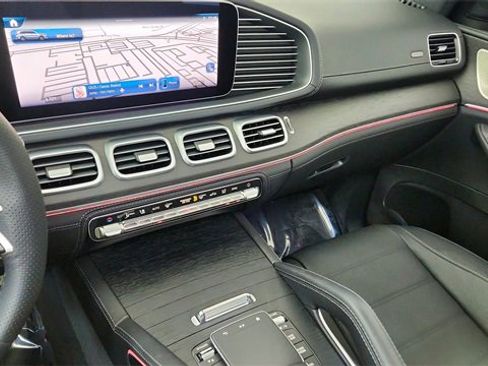 Used 2024 Mercedes-Benz GLS 450 4MATIC image 46