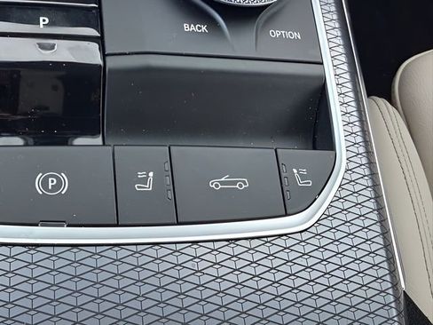 Used 2026 BMW 440i xDrive Convertible w/ Premium Package image 41