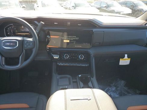 New 2026 GMC Sierra 2500 AT4 w/ AT4 Premium Plus Package image 15