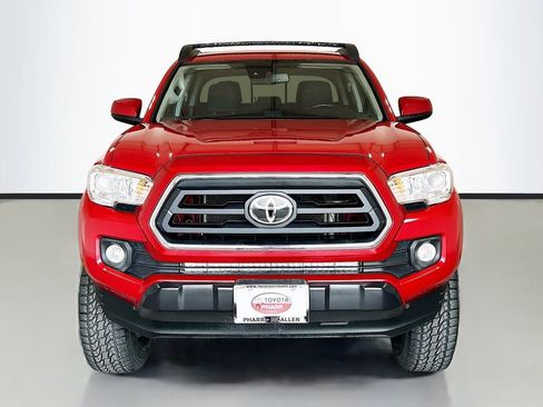 Used 2020 Toyota Tacoma SR5 image 2