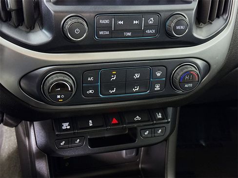 Used 2016 Chevrolet Colorado LT w/ Luxury Package, Chrome image 8