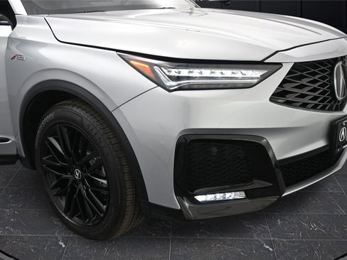 Certified 2026 Acura MDX A-Spec AWD/4WD image 20