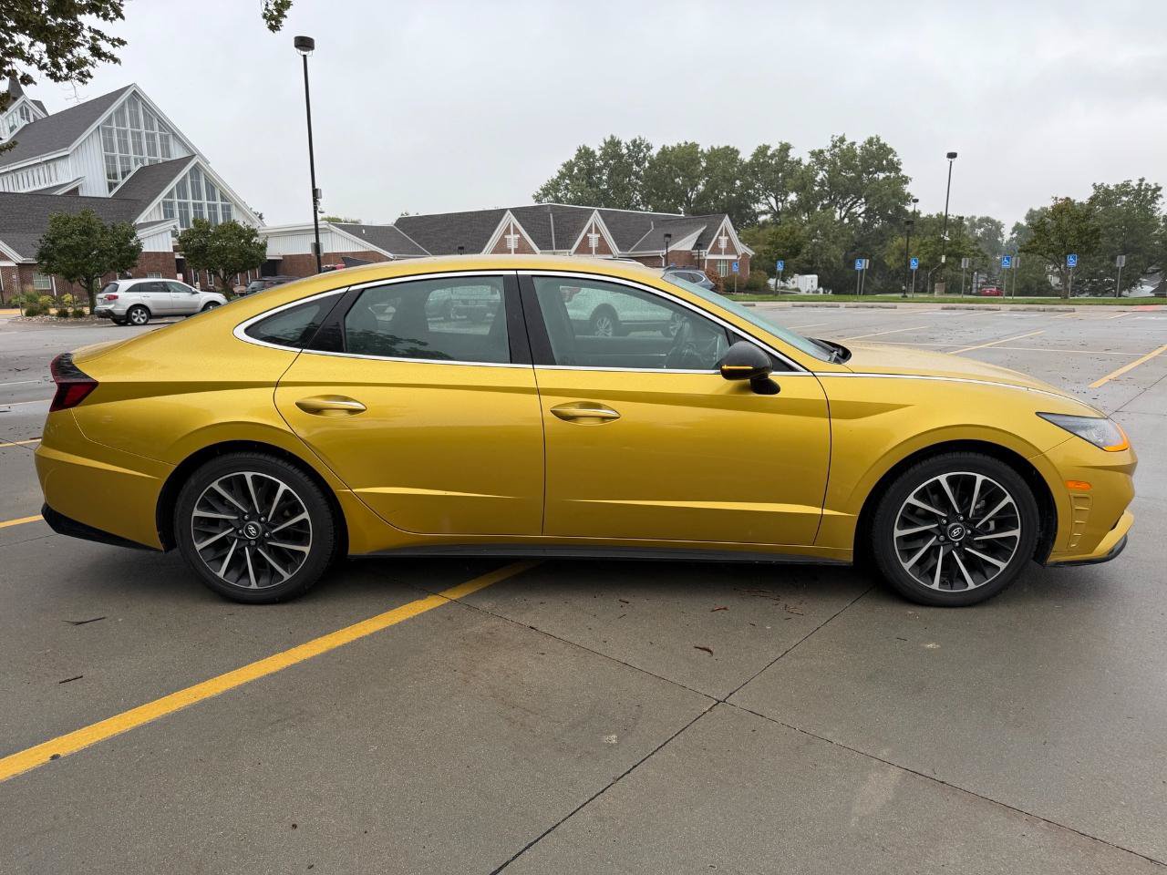 Used 2020 Hyundai Sonata SEL Plus FWD image 3