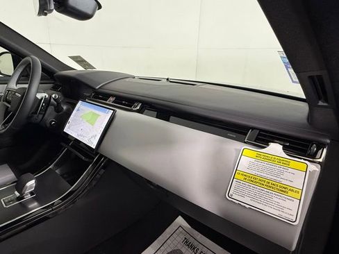 New 2026 Land Rover Range Rover Velar Dynamic SE image 35