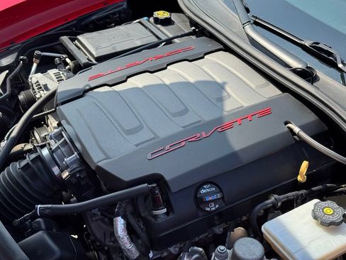 Used 2019 Chevrolet Corvette Stingray Coupe w/ Battery Protection Package RWD image 14