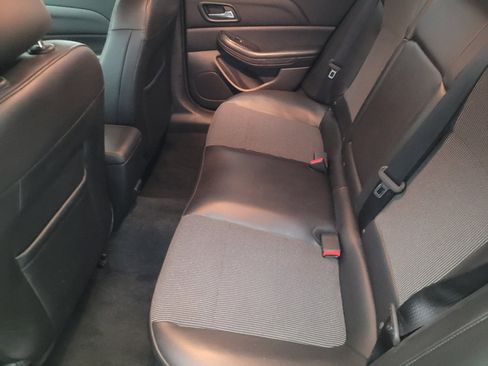 Used 2015 Chevrolet Malibu LT FWD image 18
