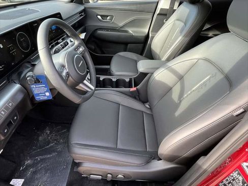New 2026 Hyundai Kona Limited FWD image 8