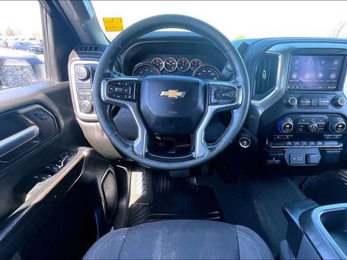 Used 2022 Chevrolet Silverado 2500 LT w/ Convenience Package AWD/4WD image 9