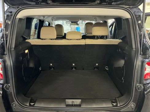Used 2020 Jeep Renegade Sport w/ Sport Appearance Group FWD image 28
